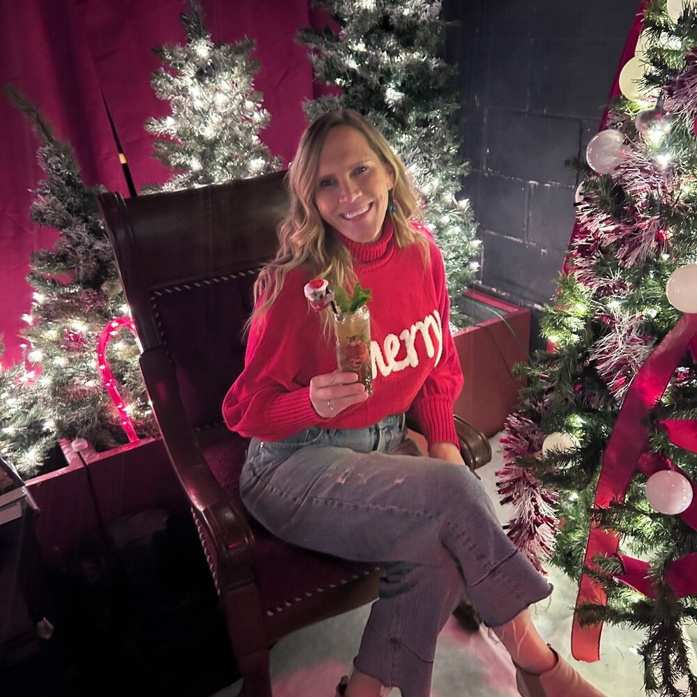 Meet your Posher, Mika